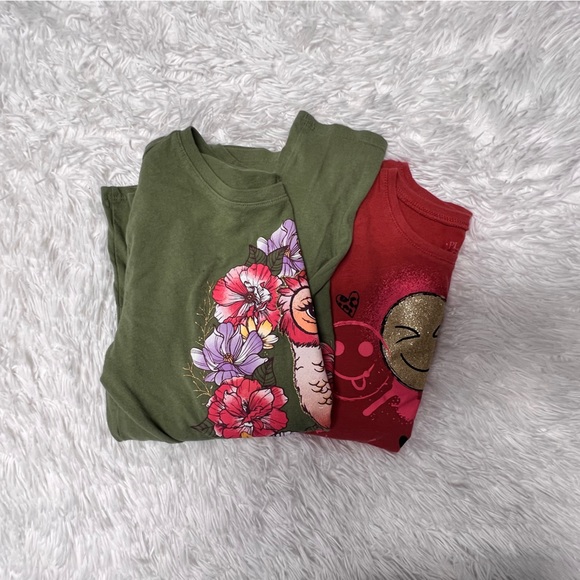 Children’s Place Lot of 2 LongSleeve Shirts Girls - Picture 1 of 3